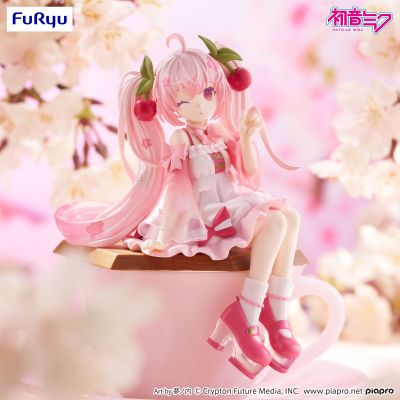 压泡面 初音未来 樱花未来 2025 眨眼