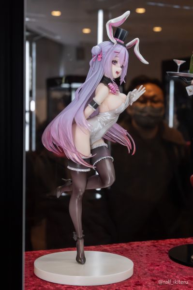 罗莉