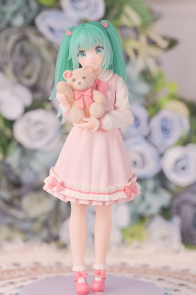 胜利女神：妮姬 吉罗婷