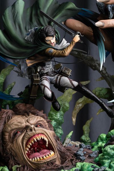 UPMAOT-02S 进击的巨人 利威尔 VS 兽之巨人