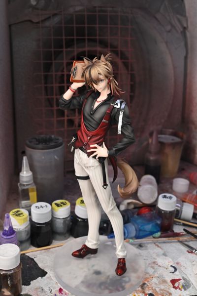 明日方舟 白铁 酒与工匠ver