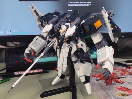 HG 机动战士Z高达外传RE-BOOT 加普兰TR-5[赫瑞欧]  巨臂装备