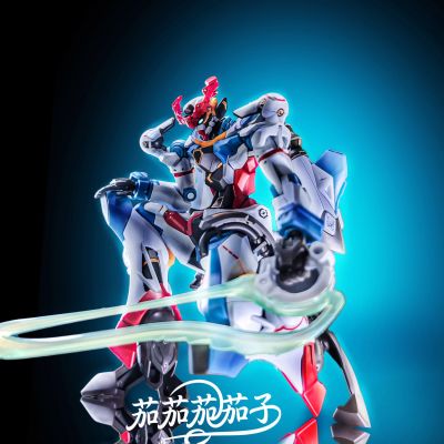 HG 1/144 夸克斯高达（恩底弥翁装置觉醒时）