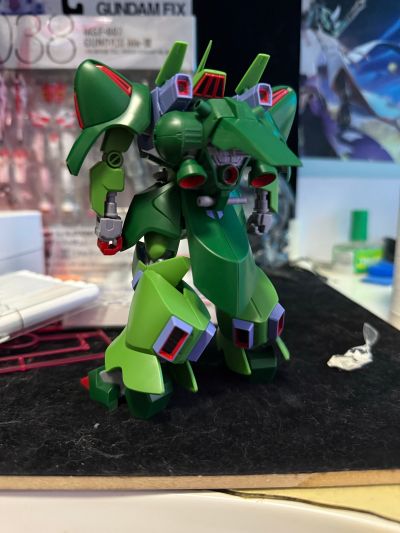 HG 1/144 卡尔斯J