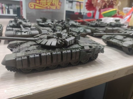 编号:09604 1/35 装甲车辆系列 T-72M1主战坦克