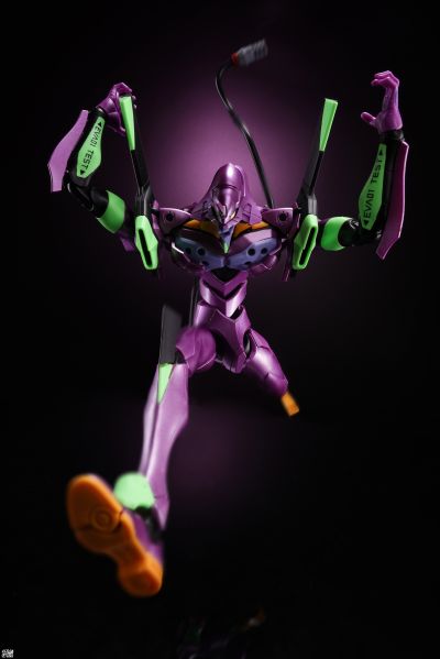 传奇版 新世纪福音战士 TV版初号机