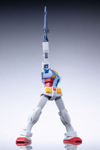 ROBOT魂＜机动战士系列＞ RX-78-2 高达 剧中版 ～第一次接触2500～