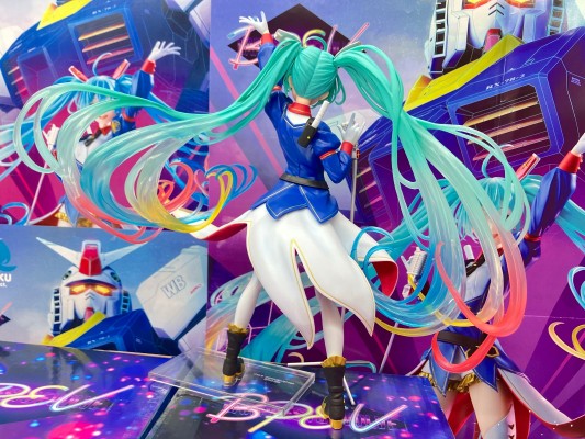 BPEV 高达45周年×初音未来 -高达联名款-