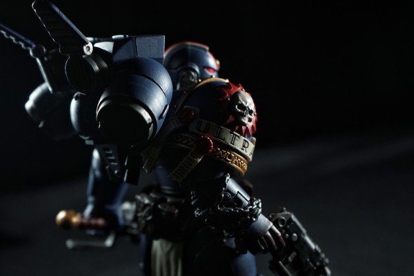 战锤40000：星际战士 极限战士 副官泰图斯-珍藏版