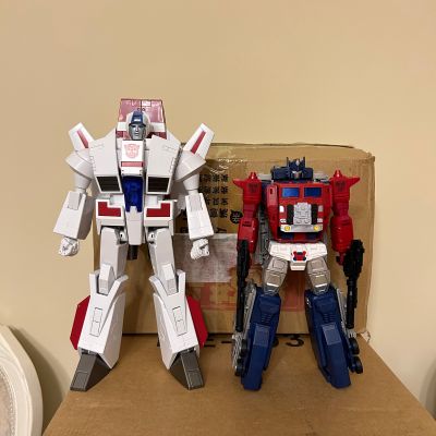 变形金刚大师级 合体系列 MPG-09 超级仁莱