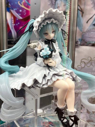 压泡面 初音未来 古典娃娃