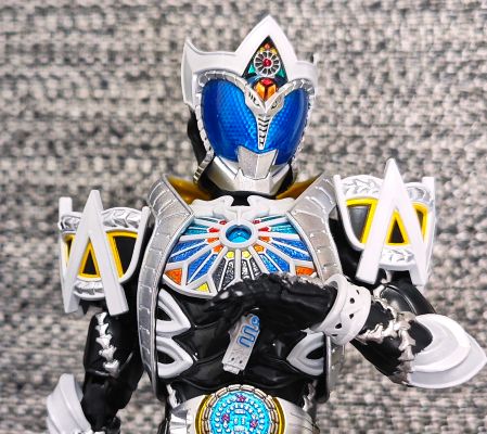 S.H.Figuarts(真骨雕制法)  假面骑士蛇牙