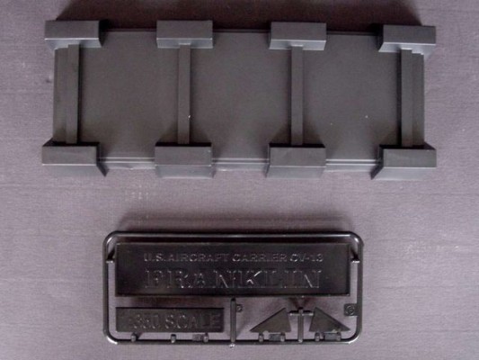 05604 美国 CV-13 富兰克林号 航空母舰 1944年