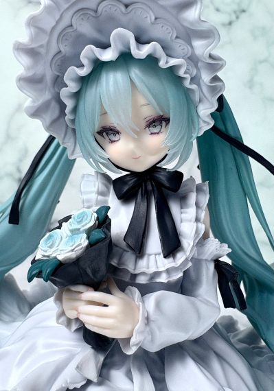 压泡面 初音未来 古典娃娃