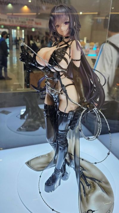 胜利女神：新的希望 米哈拉：羁绊锁链