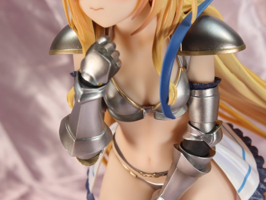 哥布林杀手 第二季 女神官 比基尼盔甲