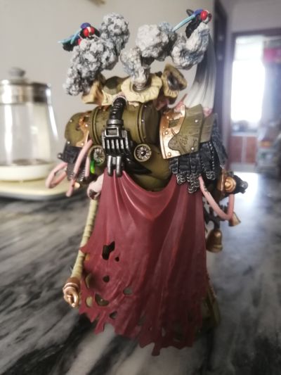 战锤40000 死亡守卫 死亡寿衣终结者勇士 配备收割者镰刀和瘟疫喷射护手