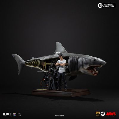 史蒂文·斯皮尔伯格与《大白鲨》50周年纪念——豪华艺术比例 1/10雕像
