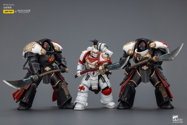 战锤：荷鲁斯之乱 白疤军团 黑檀怯薛终结者2 配备能量阔剑