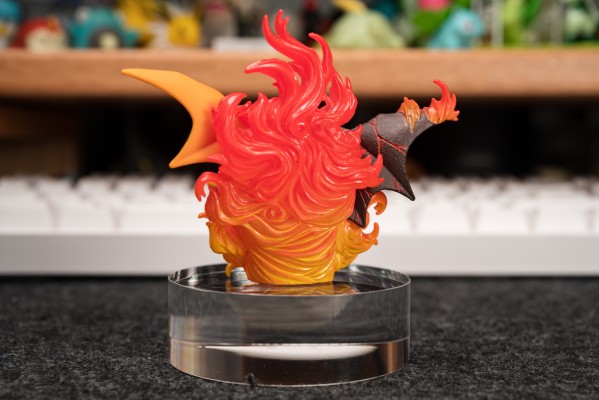 口袋妖怪 喷火龙 