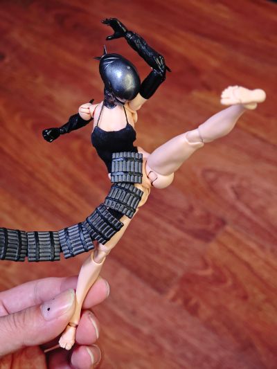 S.H.Figuarts 链锯人 蕾塞篇 炸弹