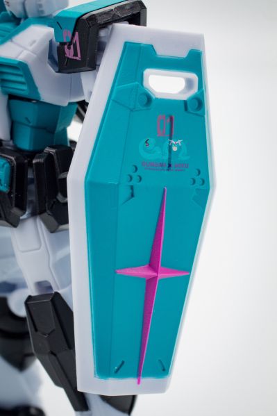 机动战士高达 扭蛋超可动人偶 ～初音未来联名配色版～