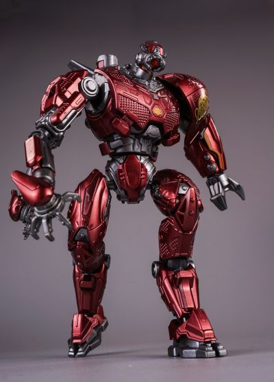 环太平洋 暴风赤红 赤红闪电・三臂格斗专家