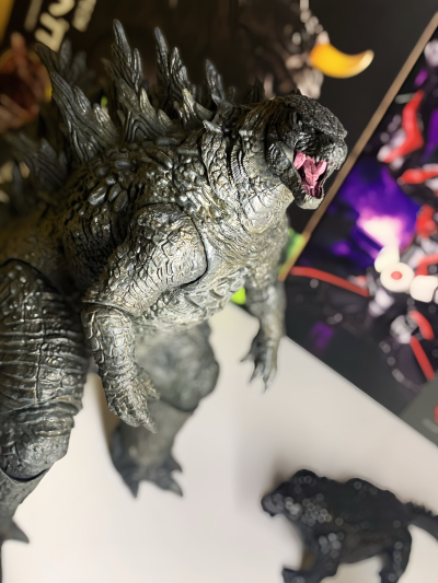 极致超值系列 哥斯拉大战金刚 超可动哥斯拉（升级版）