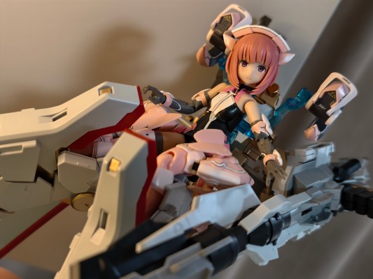 女神装置 × 机甲爱丽丝 一条绫香[英俊]