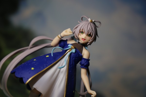 Coreful 洛天依 ~星空礼服款~