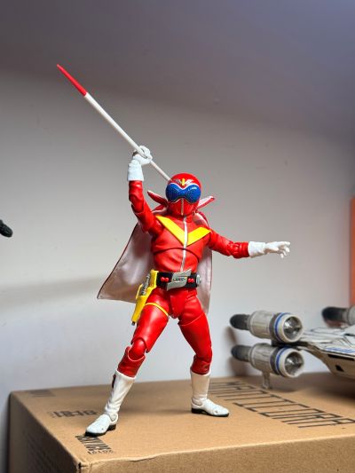 S.H.Figuarts（真骨雕制法） 红色连者 超级战队50周年纪念版（首发专属底座配套款）（暂译）