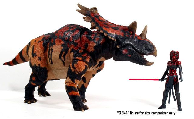 盖氏犹他角龙– 1/18可动玩偶