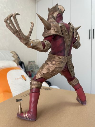 1/6特摄系列：异次元超人 艾斯杀手