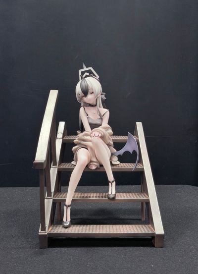 蔚蓝档案 鬼方佳代子（礼服）纪念大厅版