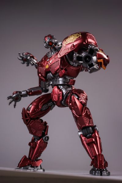 环太平洋 暴风赤红 赤红闪电・三臂格斗专家