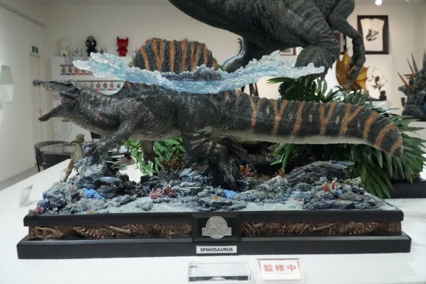 食肉牛龙（Carnotaurus）