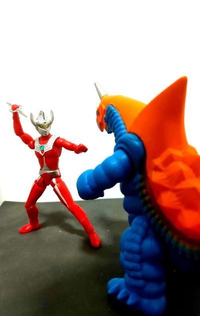 奥特曼怪獣500 #14 奥特曼マン RedKING 