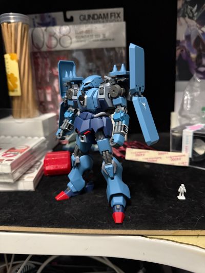HGUC 1/144 机动战士高达UC AMX-101E 狂飙卡尔斯