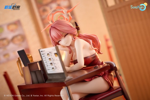 蔚蓝档案 陆八魔爱露（礼服）纪念大厅版