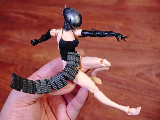 S.H.Figuarts 链锯人 蕾塞篇 炸弹