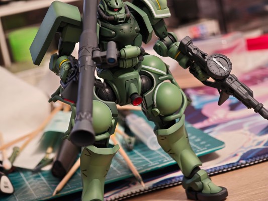 HG 1/144 扎古（机动战士高达跨时之战）