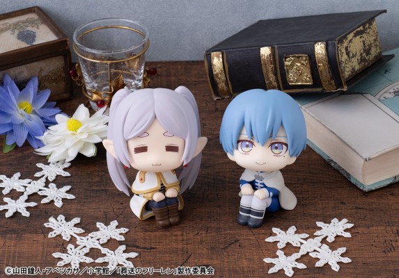 Look up 葬送的芙莉莲 芙莉莲 眯眼版