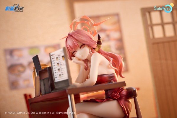 蔚蓝档案 陆八魔爱露（礼服）纪念大厅版