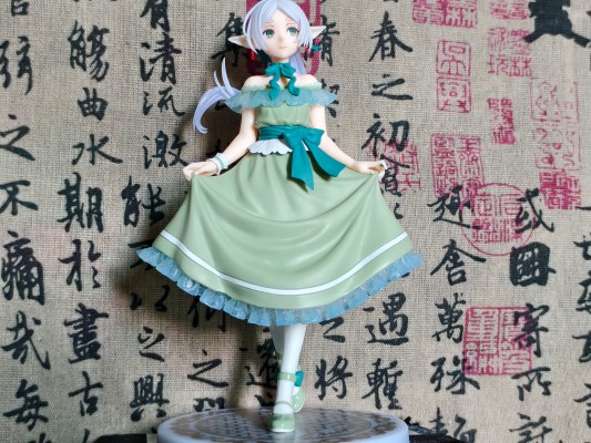 Coreful 葬送的芙莉莲 芙莉莲～礼服～