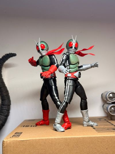 S.H.Figuarts（真骨雕制法） 假面骑士新2号 荣耀昭和骑士版