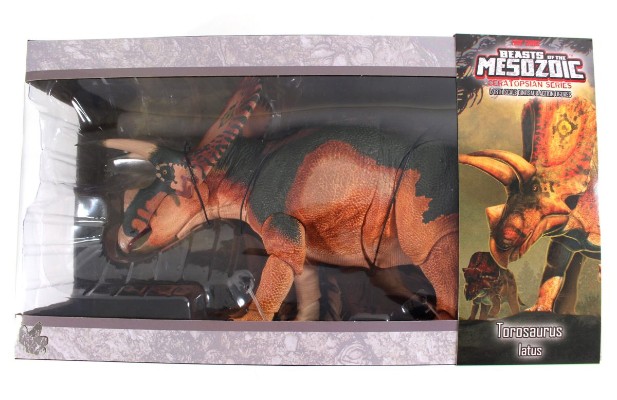 宽牛角龙（粉丝选择）- 1/18可动玩偶