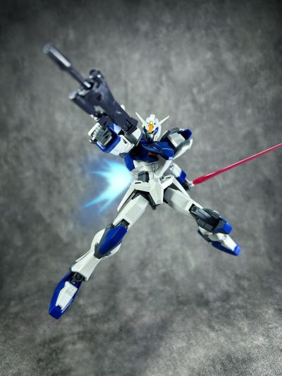 HG 1/144 决斗迅雷高达