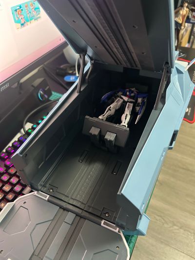 名场面还原系列 机动战士高达00（1/144HG） 托勒密机舱