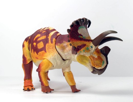 温迪三角龙– 1/18可动玩偶