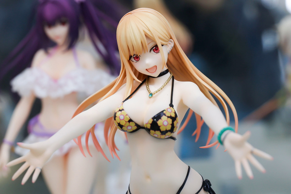 更衣人偶坠入爱河 喜多川海梦  [Summer Queens]